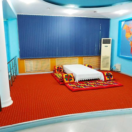 The Top Hostel Tashkent Exterior photo